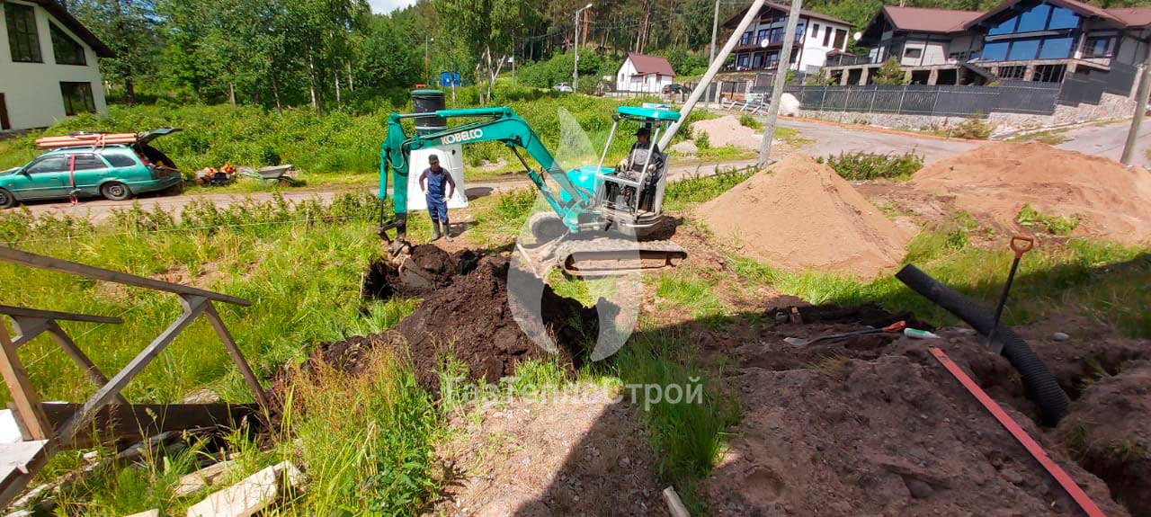 Изображение эскаватора роющего яму